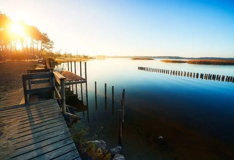 Hotelli Les Cottages Du Lac