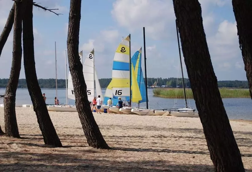 Hotelli Les Cottages Du Lac