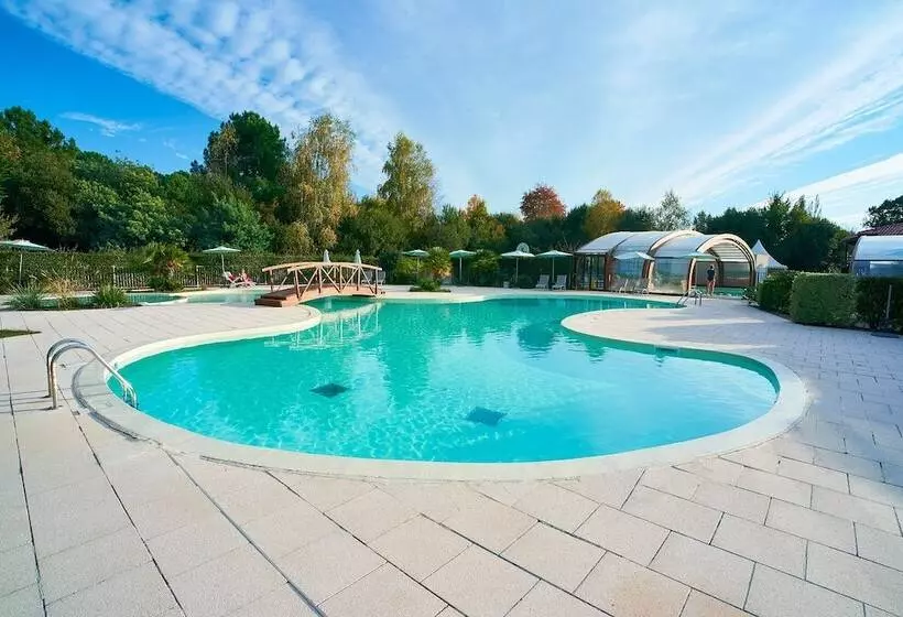 Hotelli Les Cottages Du Lac