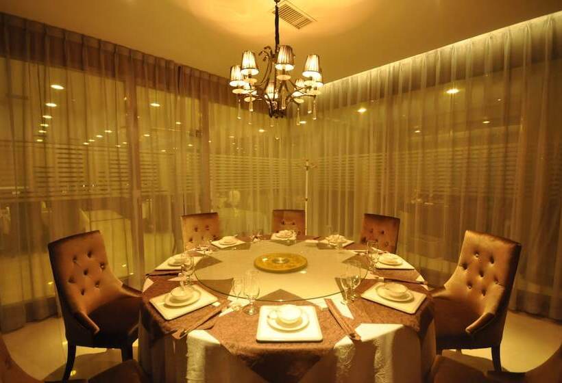 Hotel Luoyang Bohemia