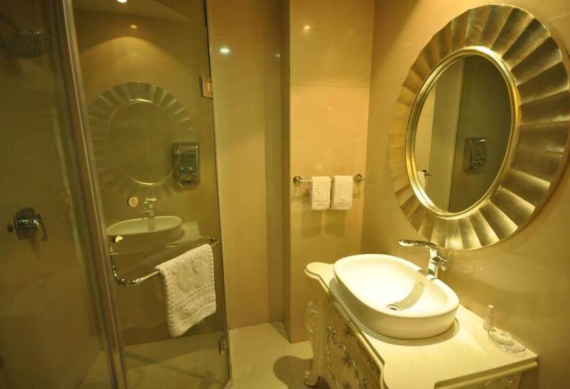 Hotel Luoyang Bohemia