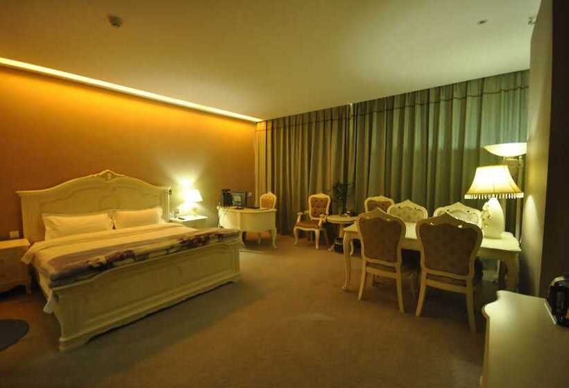 Hotel Luoyang Bohemia