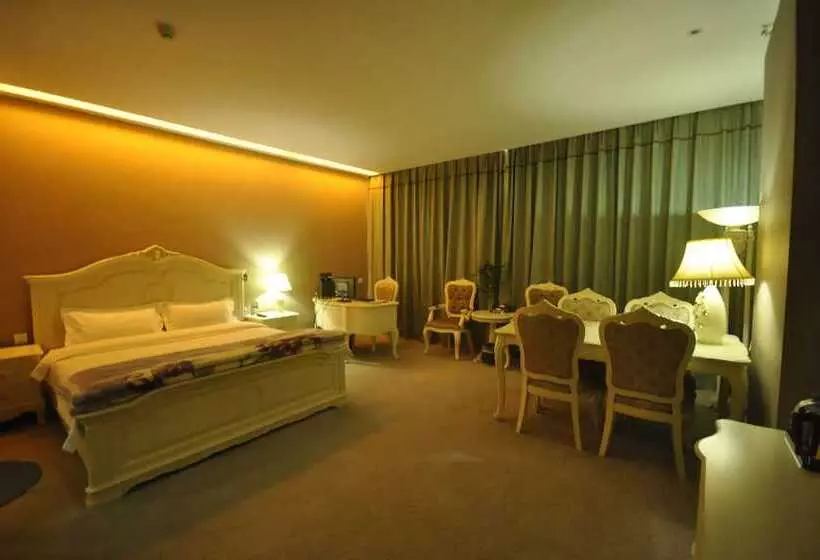 Hotel Luoyang Bohemia