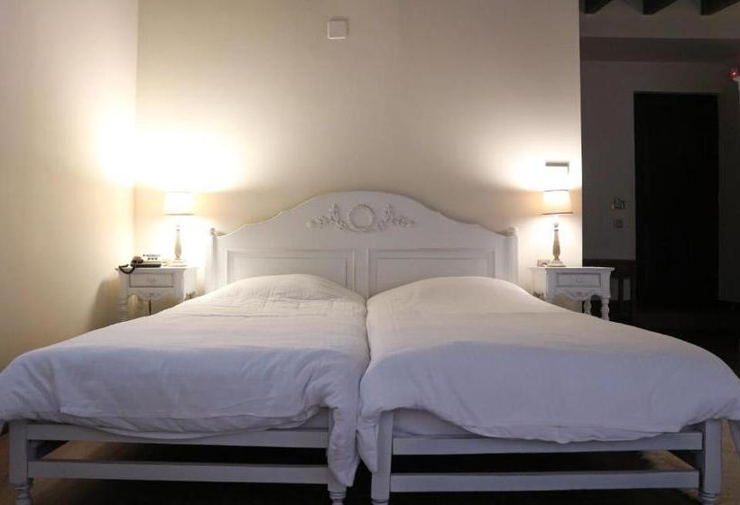 酒店 Manthos Mountain Resort & Spa