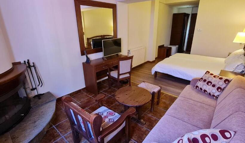 酒店 Manthos Mountain Resort & Spa