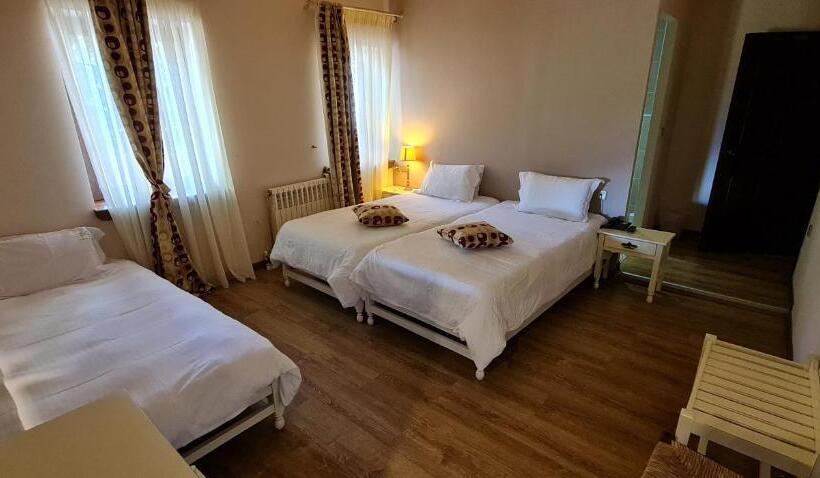 酒店 Manthos Mountain Resort & Spa