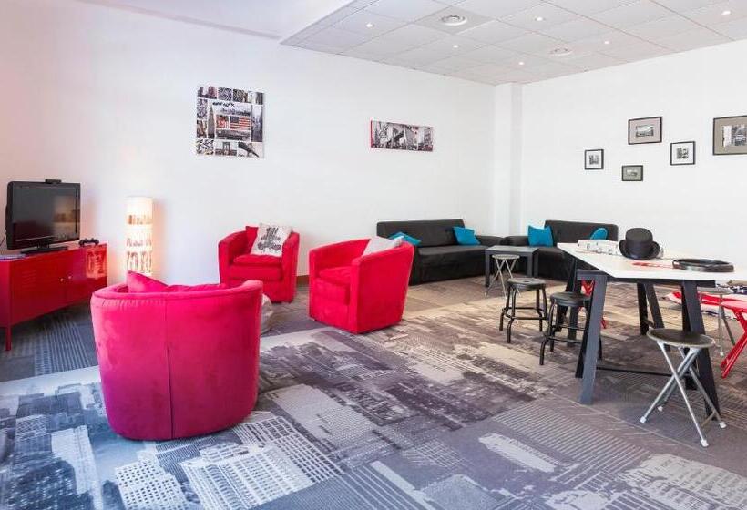 Отель Residence Club Mmv L Etoile Des Cimes