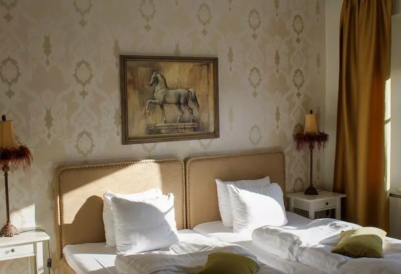 Rosersbergs Slottshotell