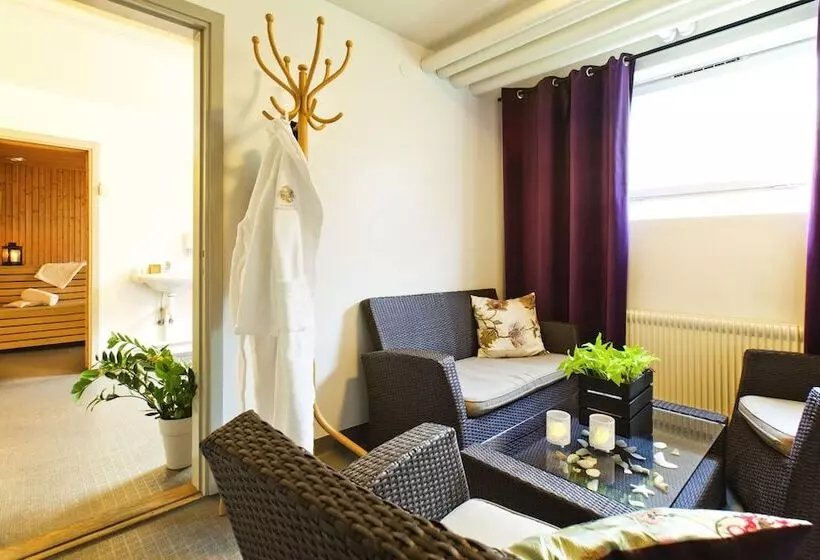 Rosersbergs Slottshotell