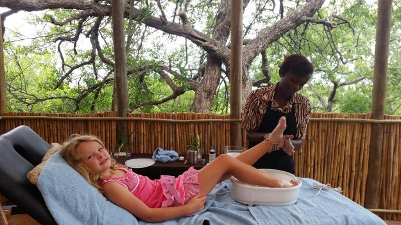 酒店 Shayamoya Tiger Fishing And Game Lodge