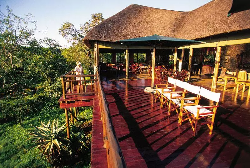 酒店 Shayamoya Tiger Fishing And Game Lodge