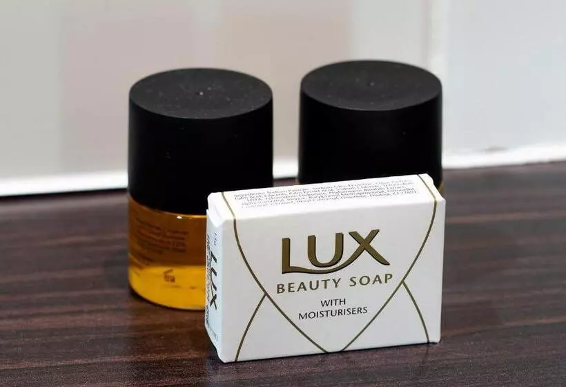 هتل The Boat House