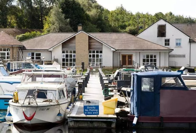 هتل The Boat House