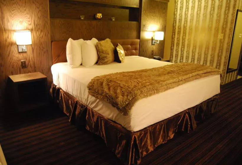 Otel Scholar Morgantown, Tapestry Collection By Hilton