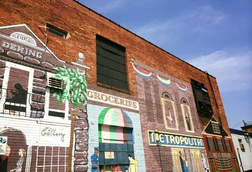 Otel Scholar Morgantown, Tapestry Collection By Hilton