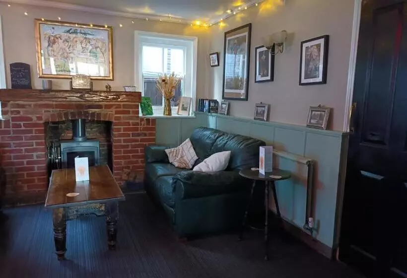 هتل The Wheatsheaf Inn