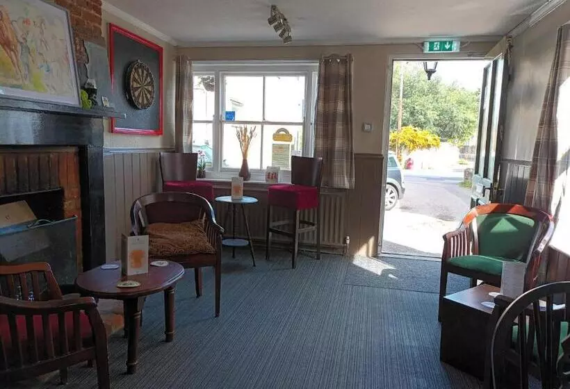 هتل The Wheatsheaf Inn