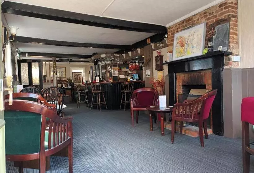 هتل The Wheatsheaf Inn