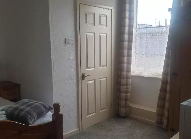 هتل The Wheatsheaf Inn