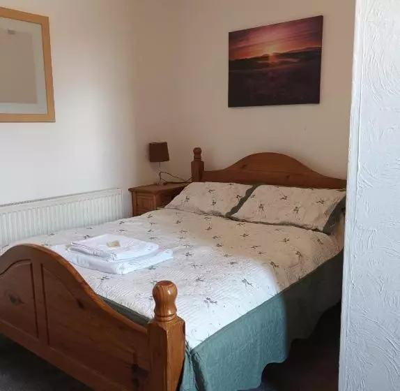 هتل The Wheatsheaf Inn