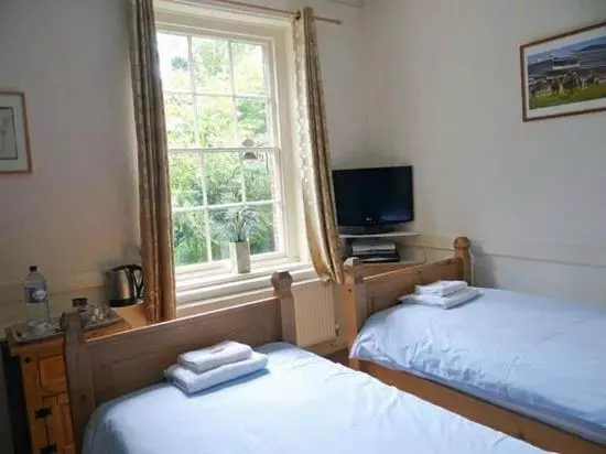 هتل The Wheatsheaf Inn