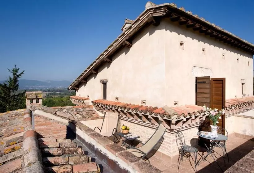 فندق Torre Palombara Dimora Storica