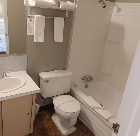 Magnuson Hotel Creston