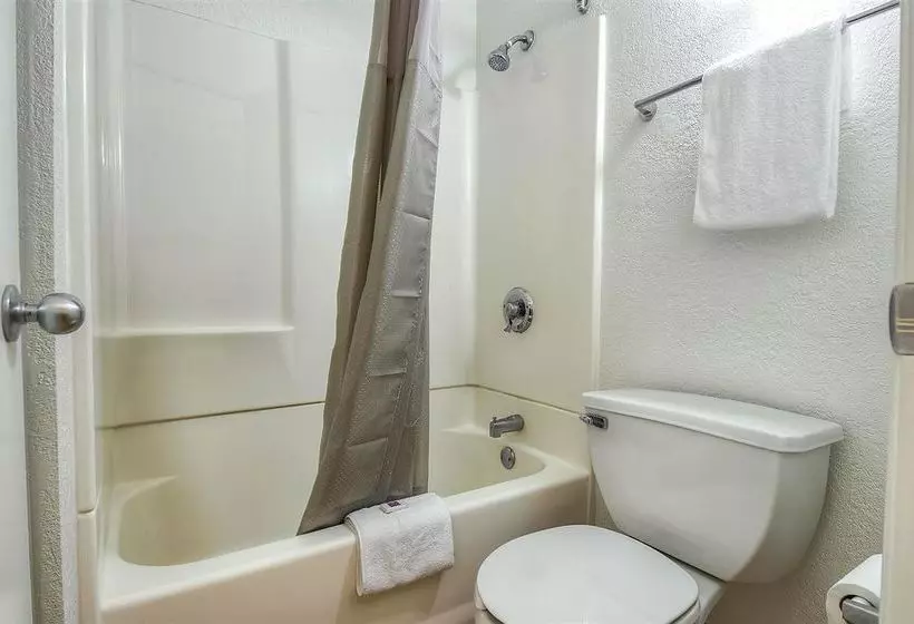 Motel 6 Los Angeles Norwalk