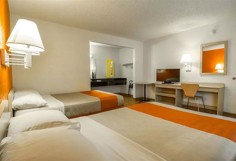 Motel 6 Los Angeles Norwalk