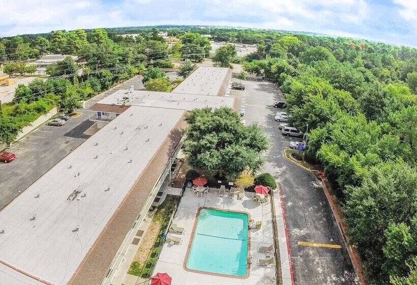 Motel 6 Huntsville, Tx