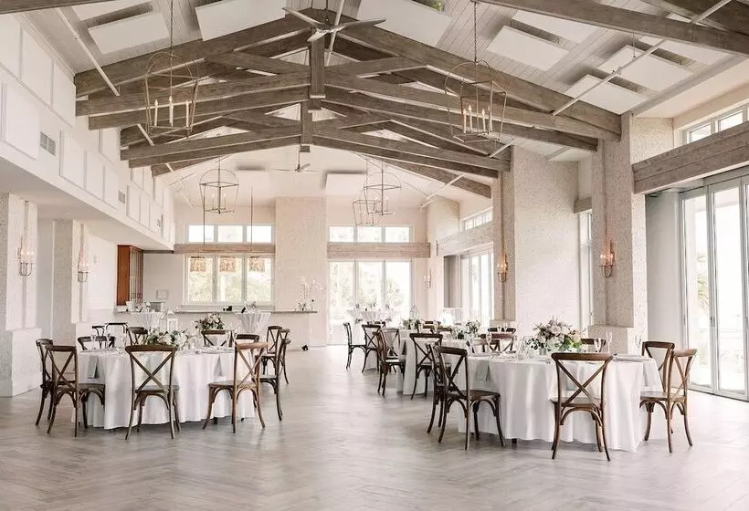 Ocean Palms Villas At Port Royal Resort