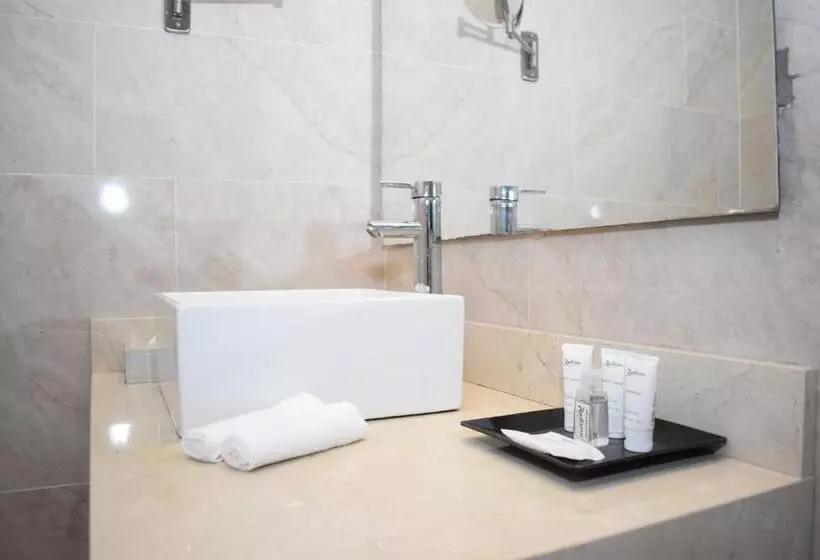 هتل Radisson Diamond Barranquilla