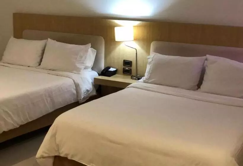 هتل Radisson Diamond Barranquilla