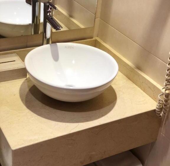 هتل Radisson Diamond Barranquilla