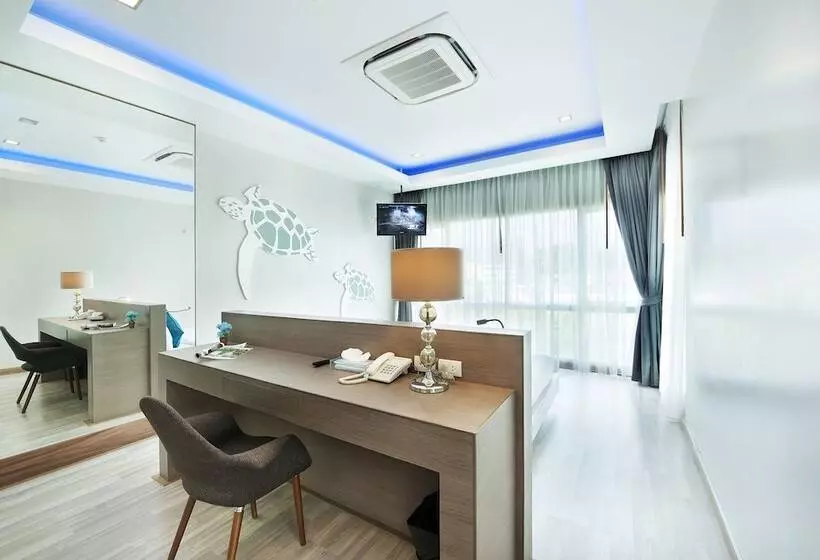 Ratana Apart Hotel At Kamala