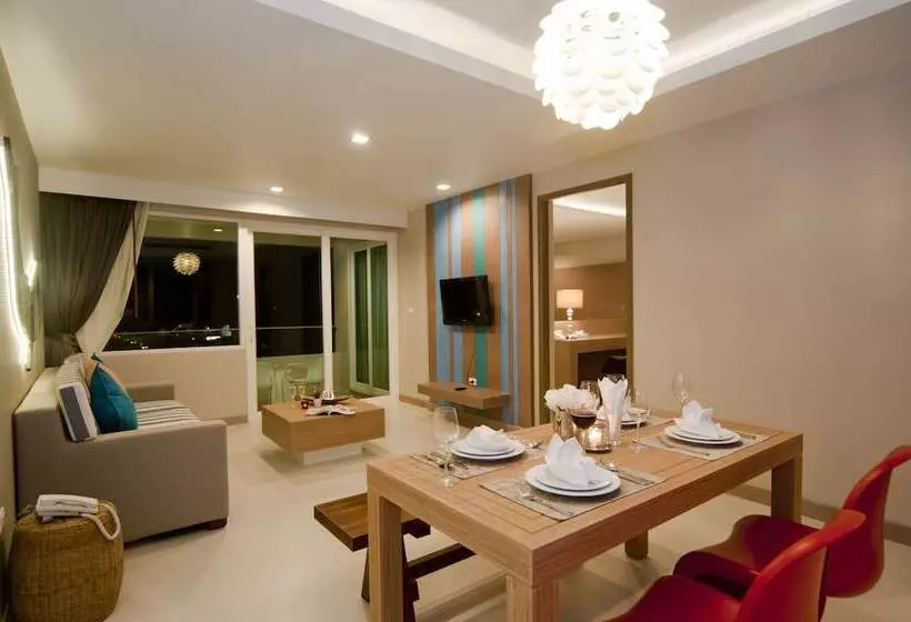 Ratana Apart Hotel At Kamala