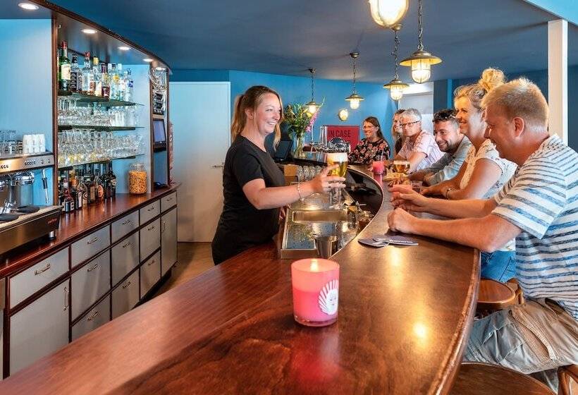 Stayokay Hostel Terschelling