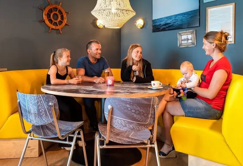 Stayokay Hostel Terschelling