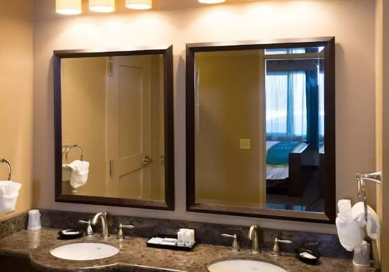 Winriver Resort And Casino