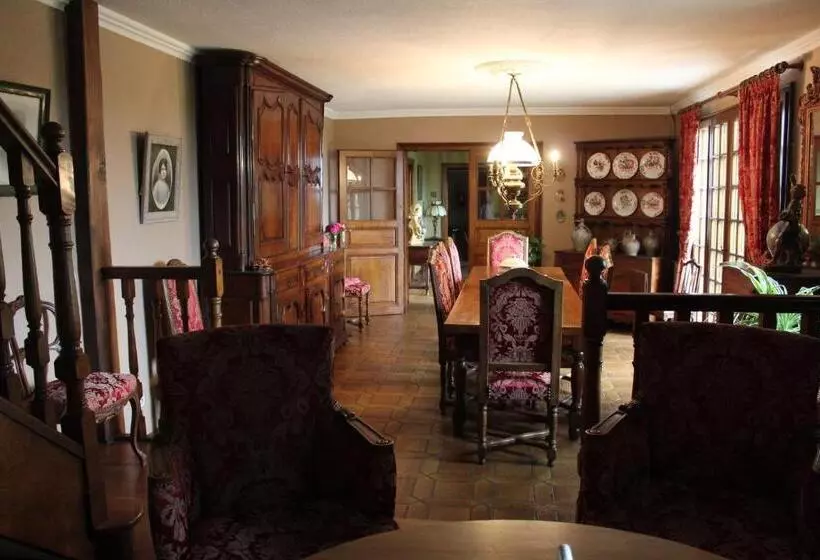 Aamiaismajoitus (B&B) La Haie à Cerf