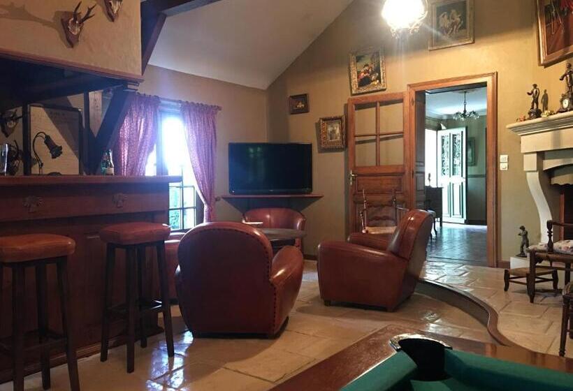 ベッドアンドブレックファースト La Haie à Cerf