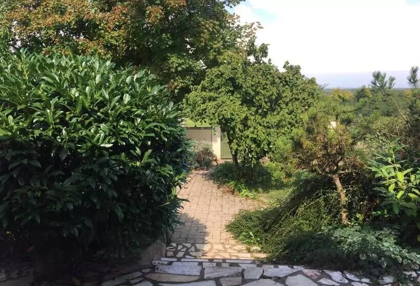 Aamiaismajoitus (B&B) La Haie à Cerf