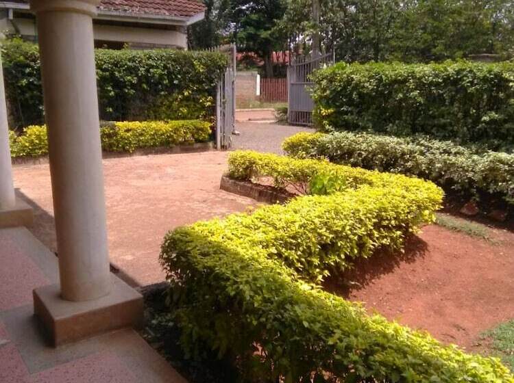 هتل El Paso Gardens Kisumu