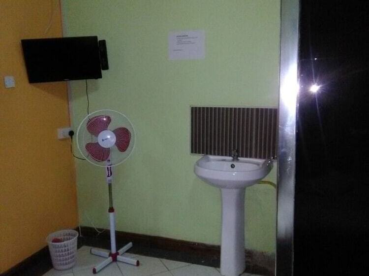 هتل El Paso Gardens Kisumu