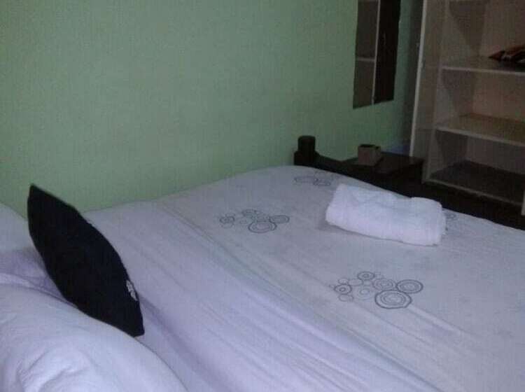 هتل El Paso Gardens Kisumu