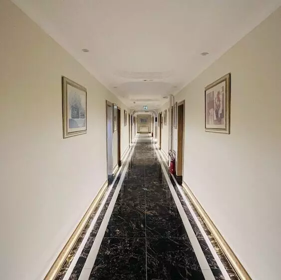 ホテル Tas Saray Bardakci