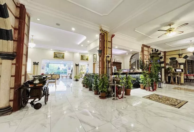 ホテル Tas Saray Bardakci