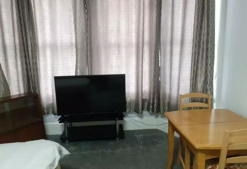 ベッドアンドブレックファースト Perfect Lodge