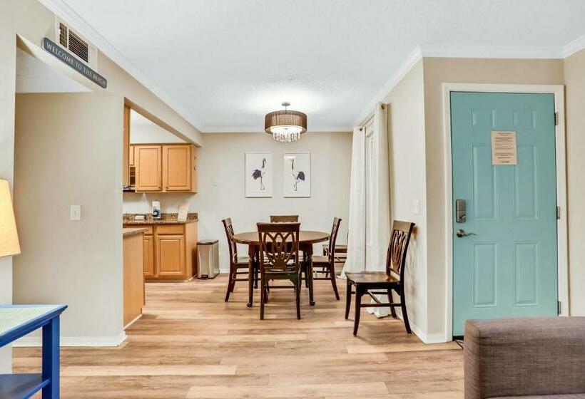 בית מלון כפרי Clipper Cabana Beachwalk Condo