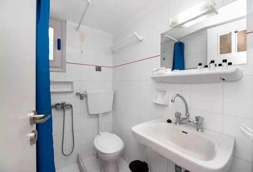 Hotelli Fortuna Perissa